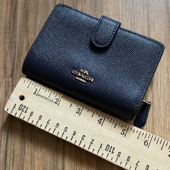 - Coach crossgrain corner zip medium zip wallet - Picture 7 of 7